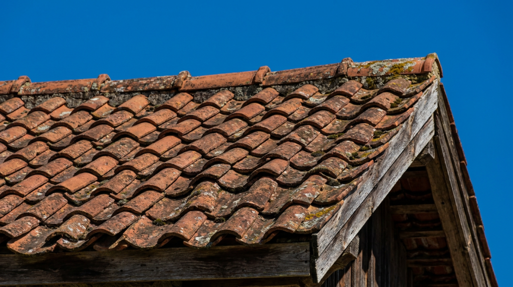 comment faire une toiture en tuile ?
